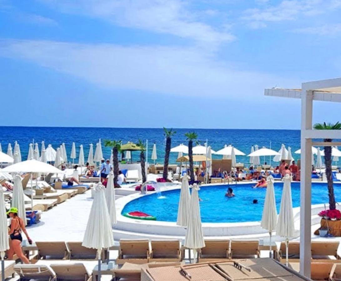 Arcadia Sunrise Sea View Apartment Odesa Exterior photo
